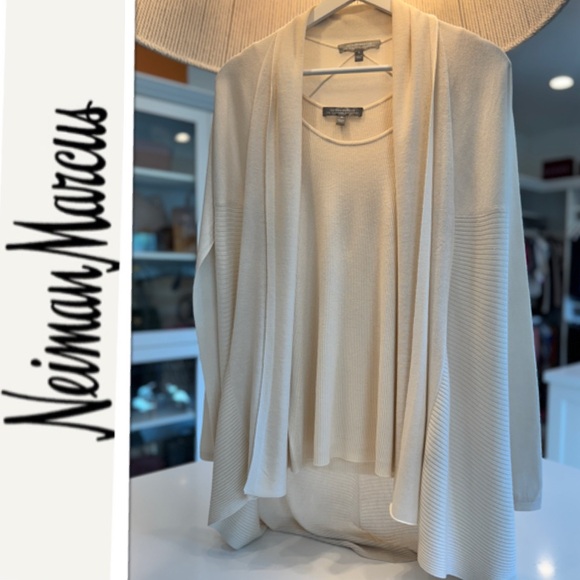 Neiman Marcus Cream ribbed cashmere,silk cardigan sweater set - Picture 1 of 13